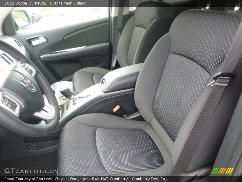 Granite Pearl / Black 2018 Dodge Journey SE