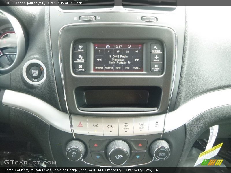 Granite Pearl / Black 2018 Dodge Journey SE