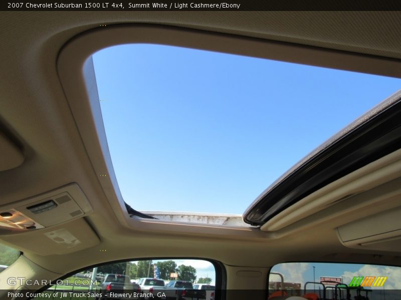 Summit White / Light Cashmere/Ebony 2007 Chevrolet Suburban 1500 LT 4x4