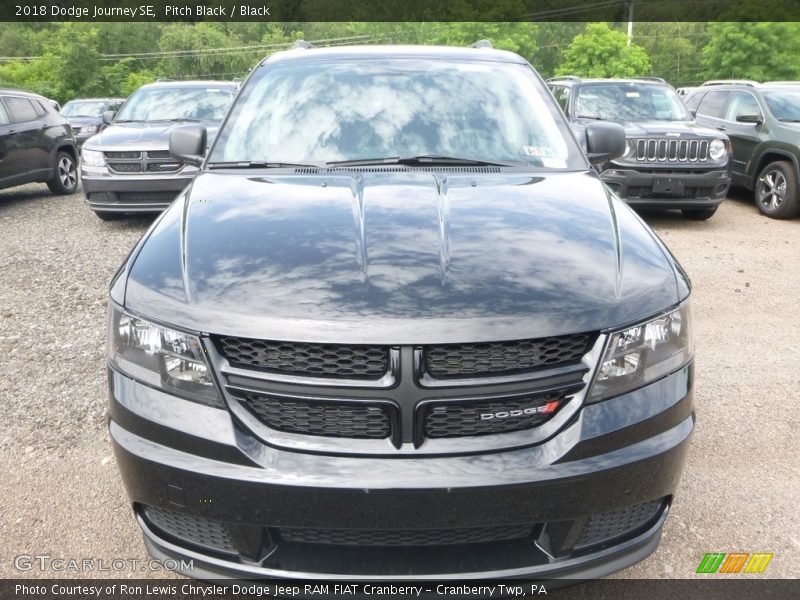 Pitch Black / Black 2018 Dodge Journey SE