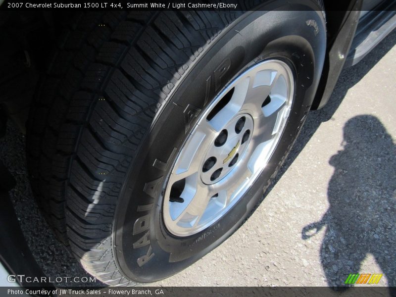Summit White / Light Cashmere/Ebony 2007 Chevrolet Suburban 1500 LT 4x4
