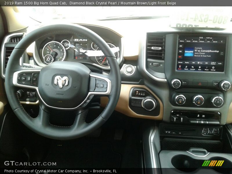 Diamond Black Crystal Pearl / Mountain Brown/Light Frost Beige 2019 Ram 1500 Big Horn Quad Cab