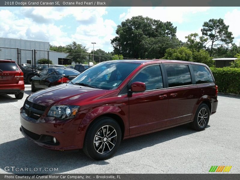 Octane Red Pearl / Black 2018 Dodge Grand Caravan SE