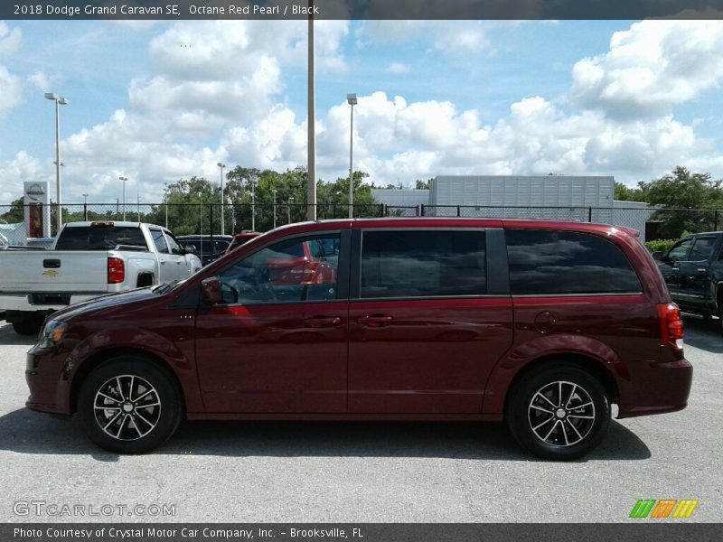 Octane Red Pearl / Black 2018 Dodge Grand Caravan SE