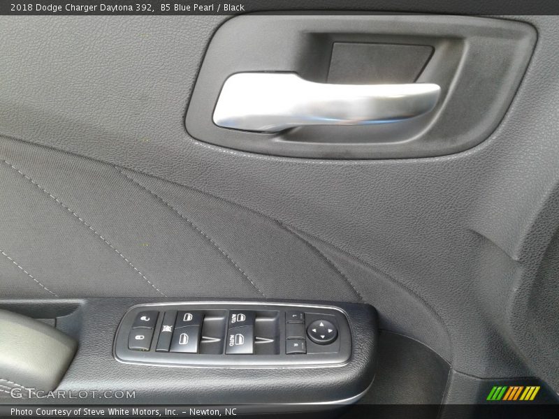 B5 Blue Pearl / Black 2018 Dodge Charger Daytona 392