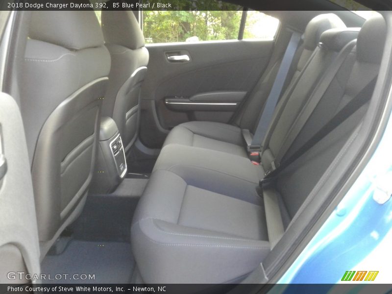 B5 Blue Pearl / Black 2018 Dodge Charger Daytona 392