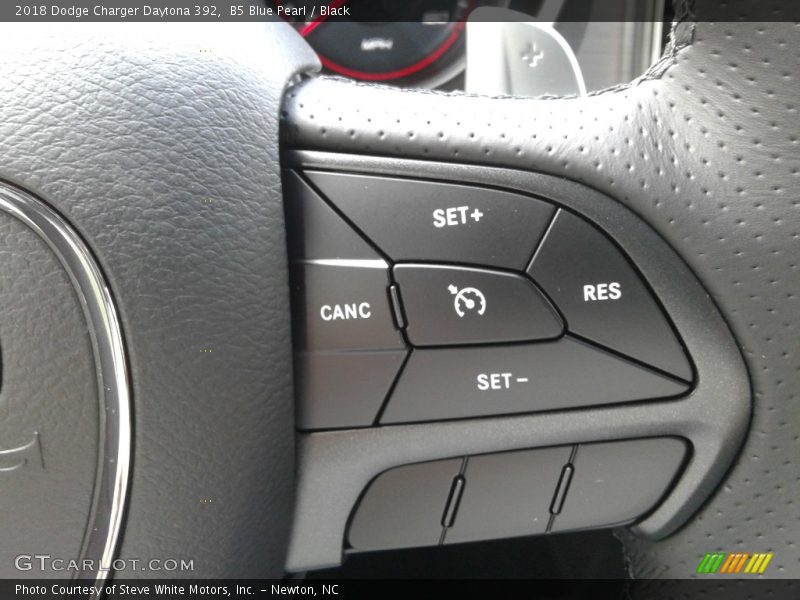 B5 Blue Pearl / Black 2018 Dodge Charger Daytona 392