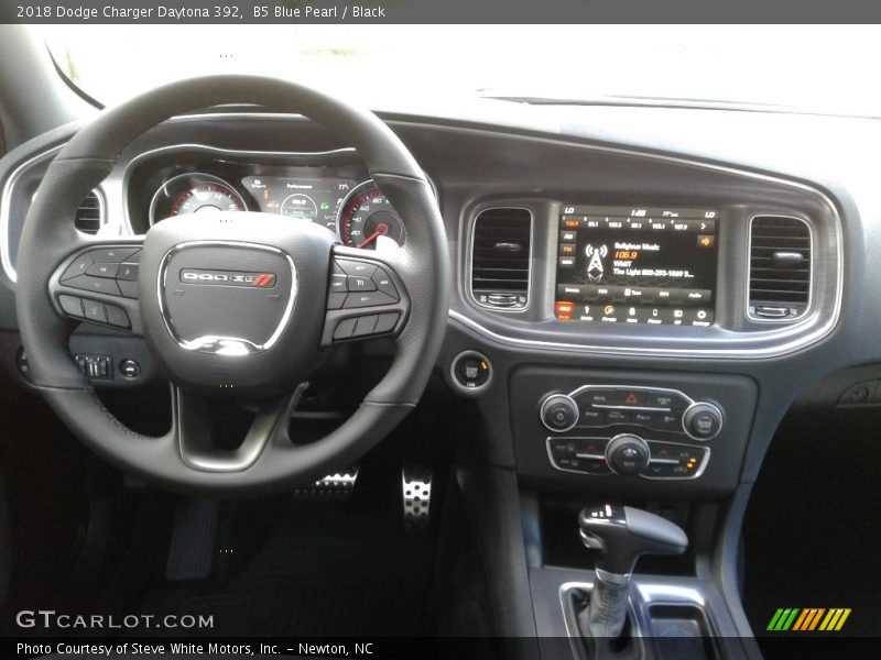B5 Blue Pearl / Black 2018 Dodge Charger Daytona 392