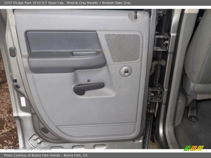 Mineral Gray Metallic / Medium Slate Gray 2007 Dodge Ram 1500 SLT Quad Cab
