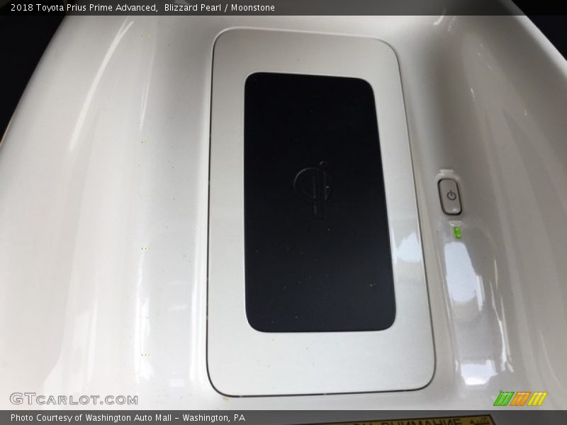 Blizzard Pearl / Moonstone 2018 Toyota Prius Prime Advanced