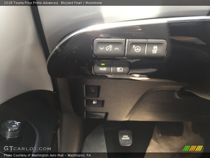 Blizzard Pearl / Moonstone 2018 Toyota Prius Prime Advanced