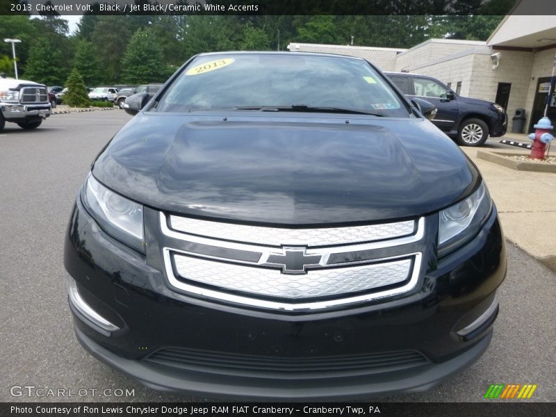 Black / Jet Black/Ceramic White Accents 2013 Chevrolet Volt