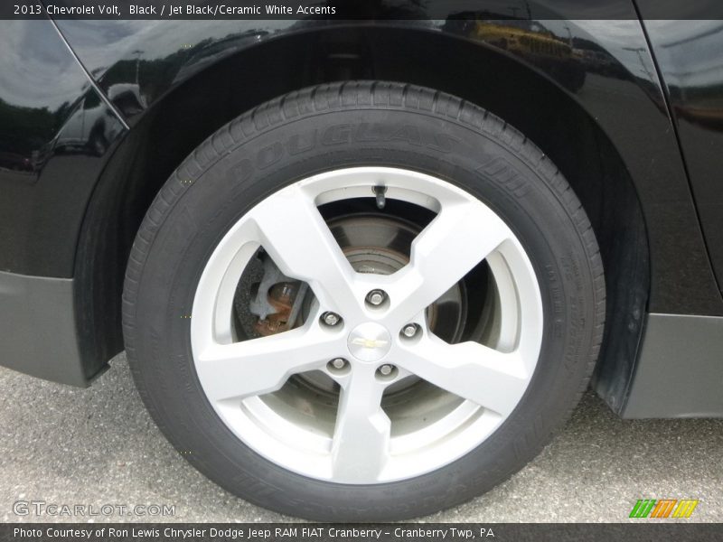 Black / Jet Black/Ceramic White Accents 2013 Chevrolet Volt