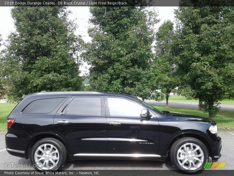 DB Black Crystal / Light Frost Beige/Black 2018 Dodge Durango Citadel