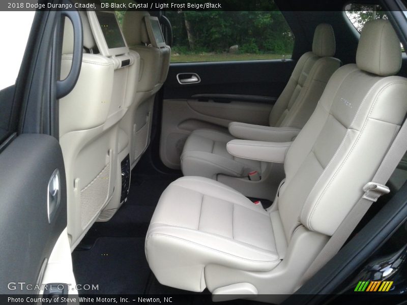 DB Black Crystal / Light Frost Beige/Black 2018 Dodge Durango Citadel