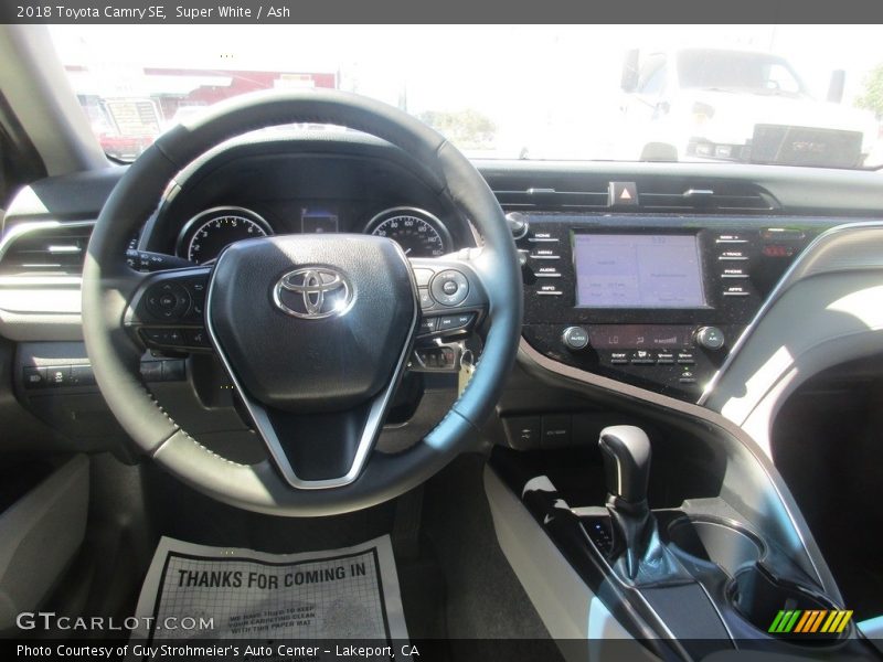 Super White / Ash 2018 Toyota Camry SE