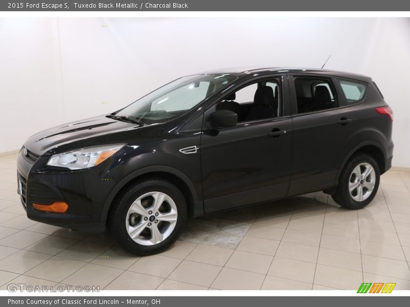 Tuxedo Black Metallic / Charcoal Black 2015 Ford Escape S