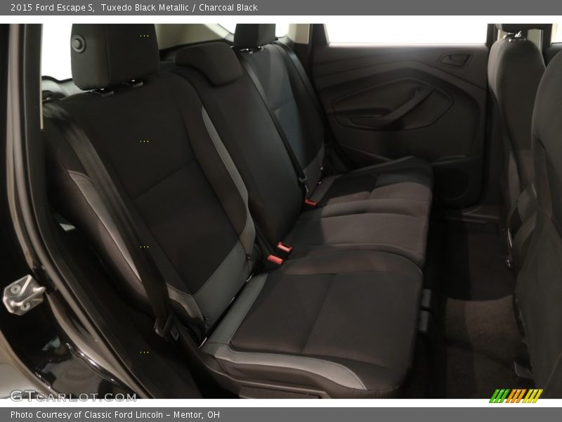 Tuxedo Black Metallic / Charcoal Black 2015 Ford Escape S