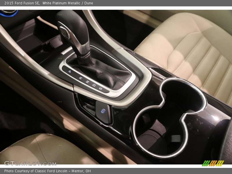 White Platinum Metallic / Dune 2015 Ford Fusion SE