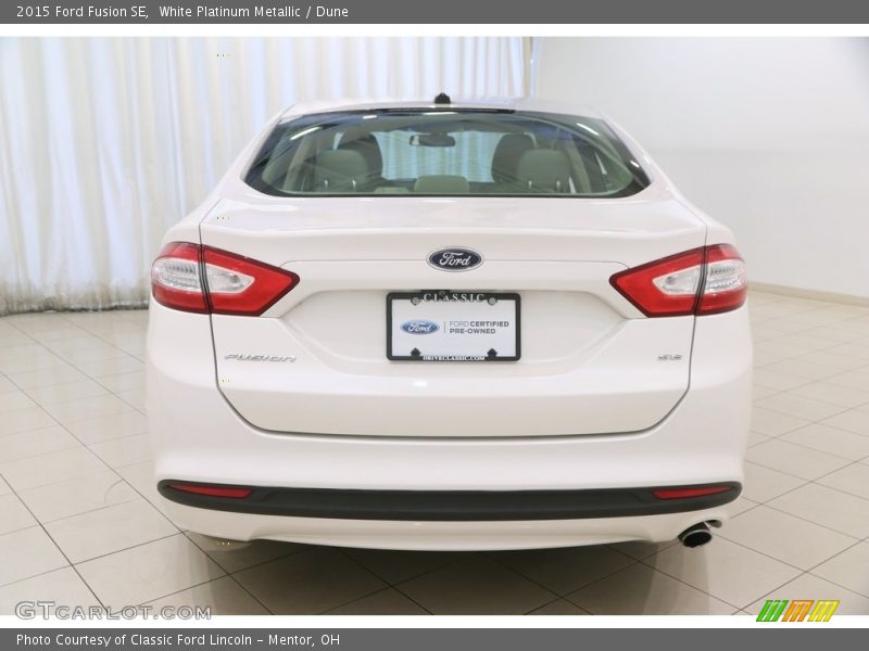 White Platinum Metallic / Dune 2015 Ford Fusion SE