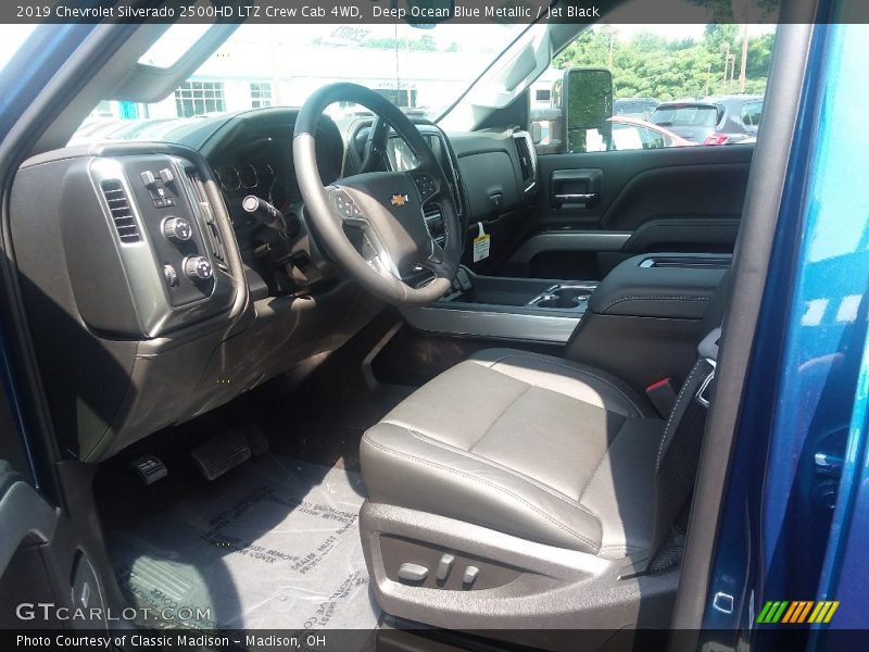 Deep Ocean Blue Metallic / Jet Black 2019 Chevrolet Silverado 2500HD LTZ Crew Cab 4WD