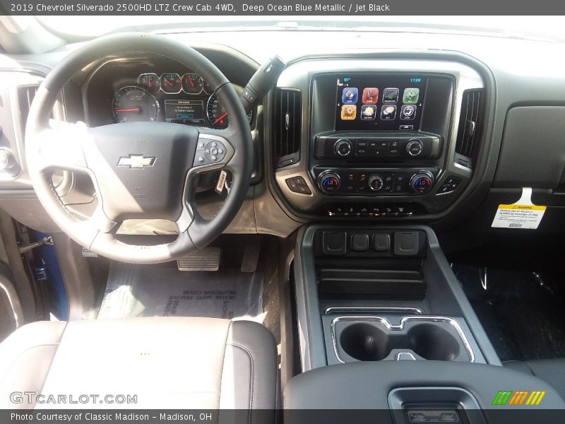 Deep Ocean Blue Metallic / Jet Black 2019 Chevrolet Silverado 2500HD LTZ Crew Cab 4WD