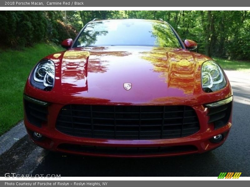 Carmine Red / Black 2018 Porsche Macan