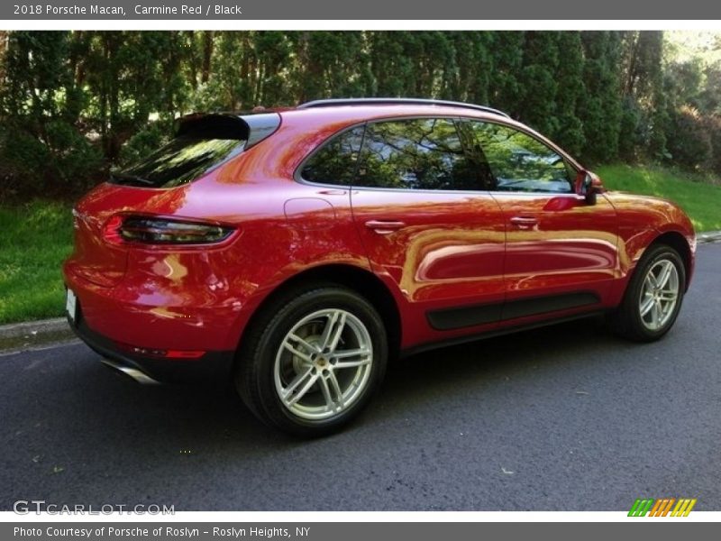 Carmine Red / Black 2018 Porsche Macan