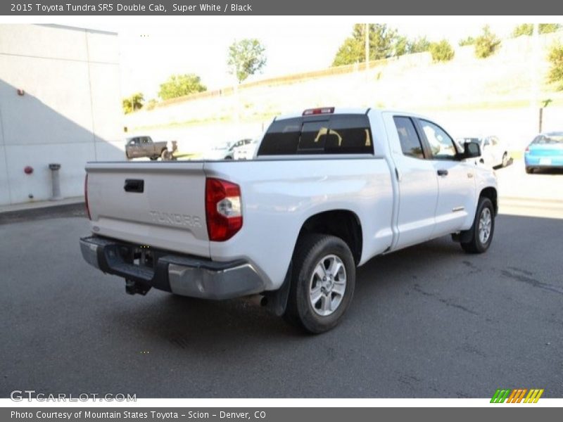 Super White / Black 2015 Toyota Tundra SR5 Double Cab