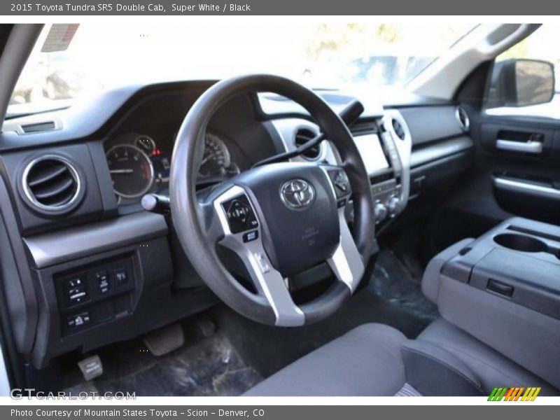 Super White / Black 2015 Toyota Tundra SR5 Double Cab