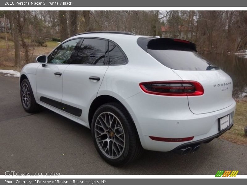 White / Black 2018 Porsche Macan S