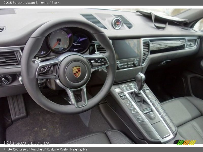 White / Black 2018 Porsche Macan S
