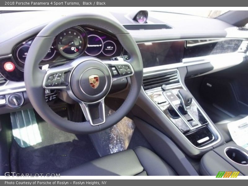 Black / Black 2018 Porsche Panamera 4 Sport Turismo