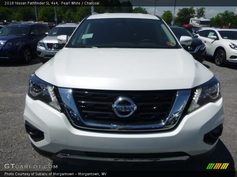 Pearl White / Charcoal 2018 Nissan Pathfinder SL 4x4