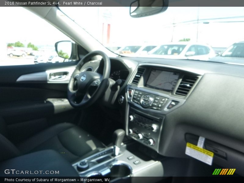 Pearl White / Charcoal 2018 Nissan Pathfinder SL 4x4