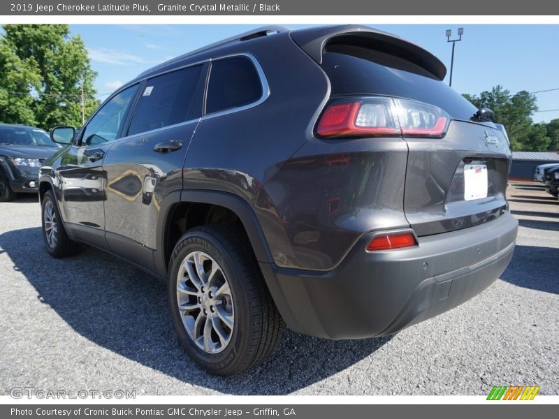 Granite Crystal Metallic / Black 2019 Jeep Cherokee Latitude Plus