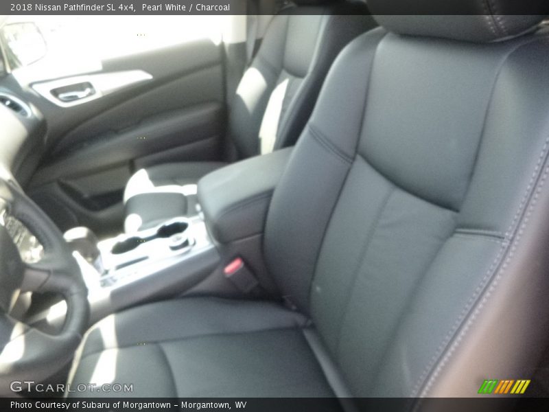 Pearl White / Charcoal 2018 Nissan Pathfinder SL 4x4