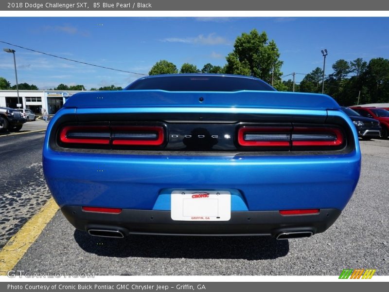 B5 Blue Pearl / Black 2018 Dodge Challenger SXT