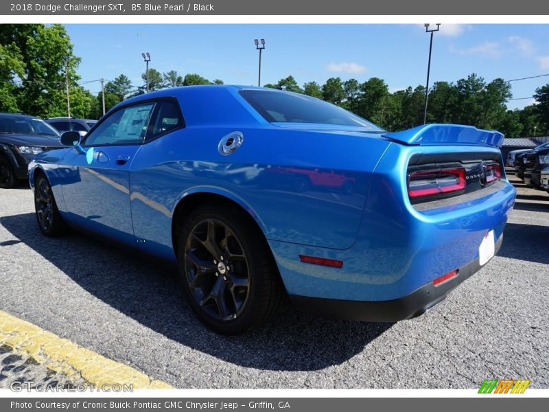 B5 Blue Pearl / Black 2018 Dodge Challenger SXT