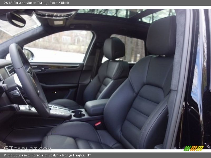 Black / Black 2018 Porsche Macan Turbo