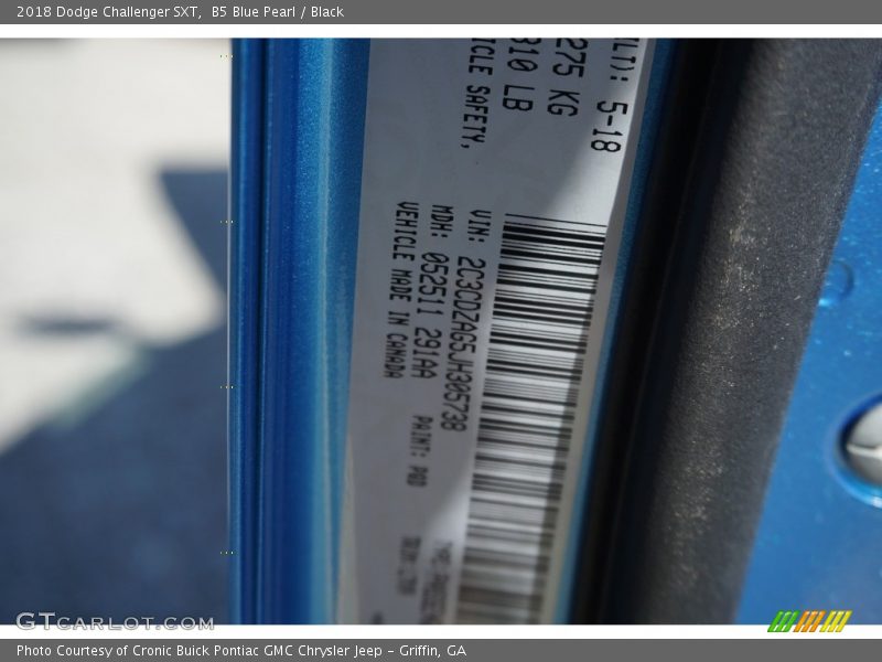 B5 Blue Pearl / Black 2018 Dodge Challenger SXT