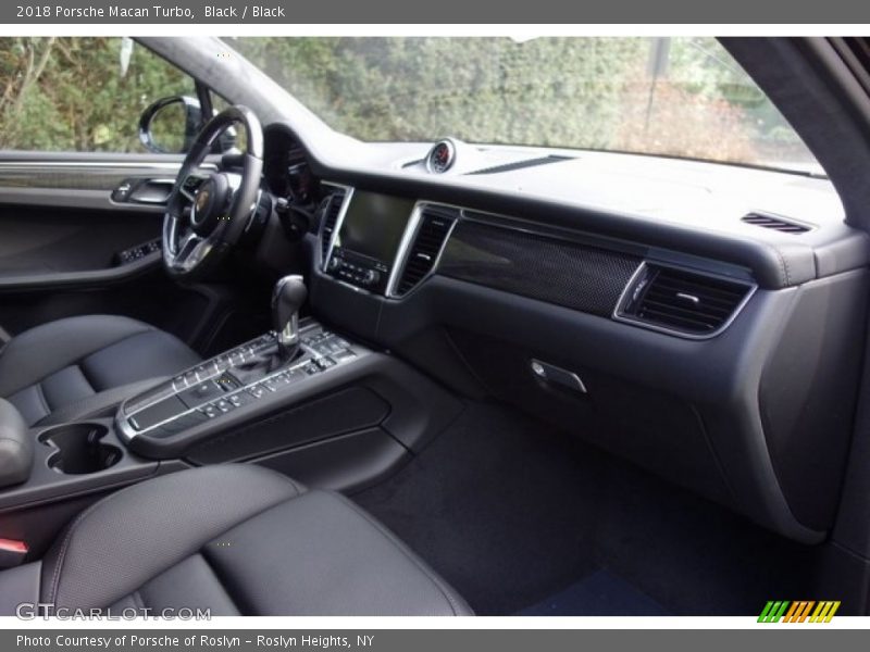 Black / Black 2018 Porsche Macan Turbo
