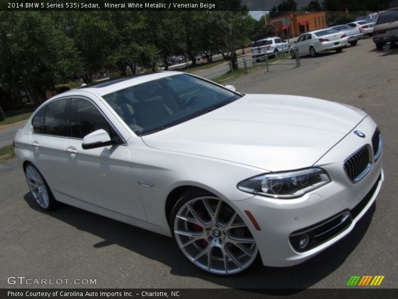 Mineral White Metallic / Venetian Beige 2014 BMW 5 Series 535i Sedan