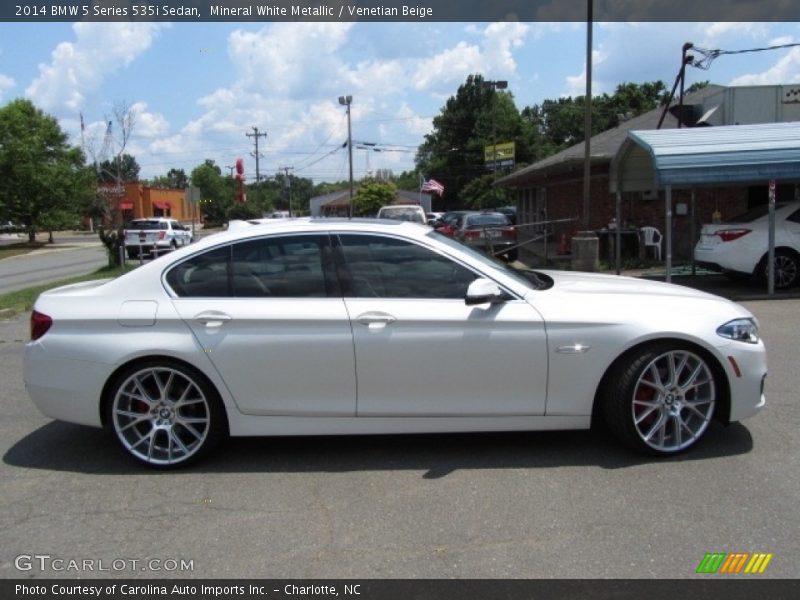 Mineral White Metallic / Venetian Beige 2014 BMW 5 Series 535i Sedan