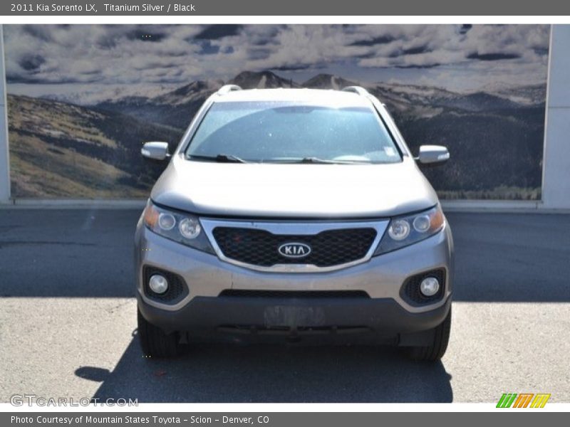 Titanium Silver / Black 2011 Kia Sorento LX