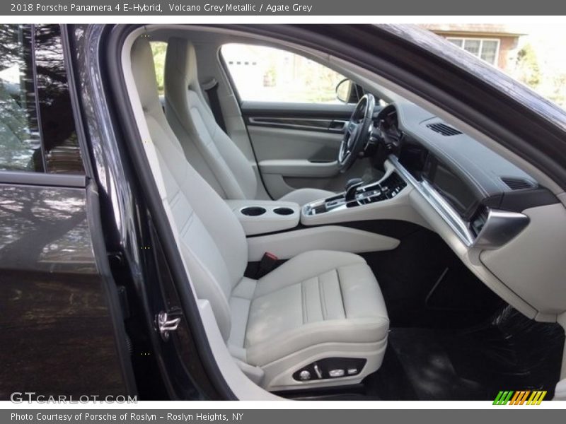 Front Seat of 2018 Panamera 4 E-Hybrid