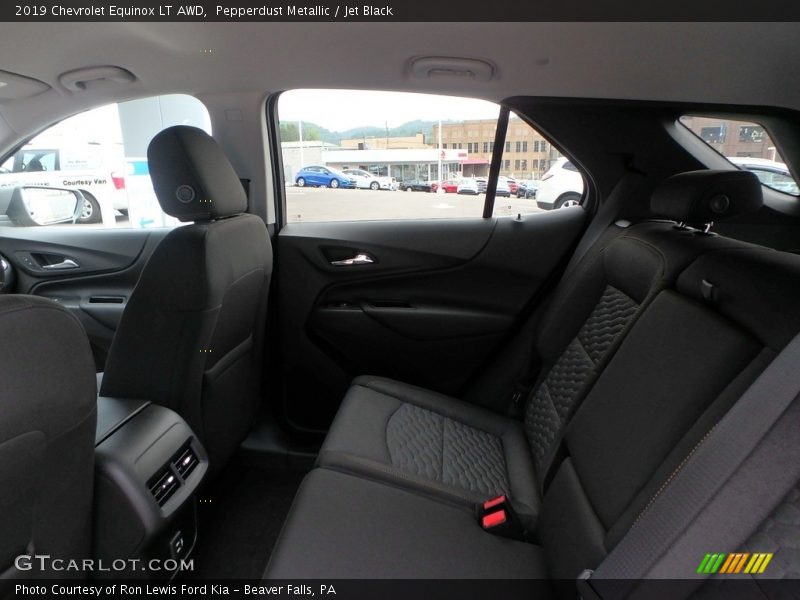 Pepperdust Metallic / Jet Black 2019 Chevrolet Equinox LT AWD