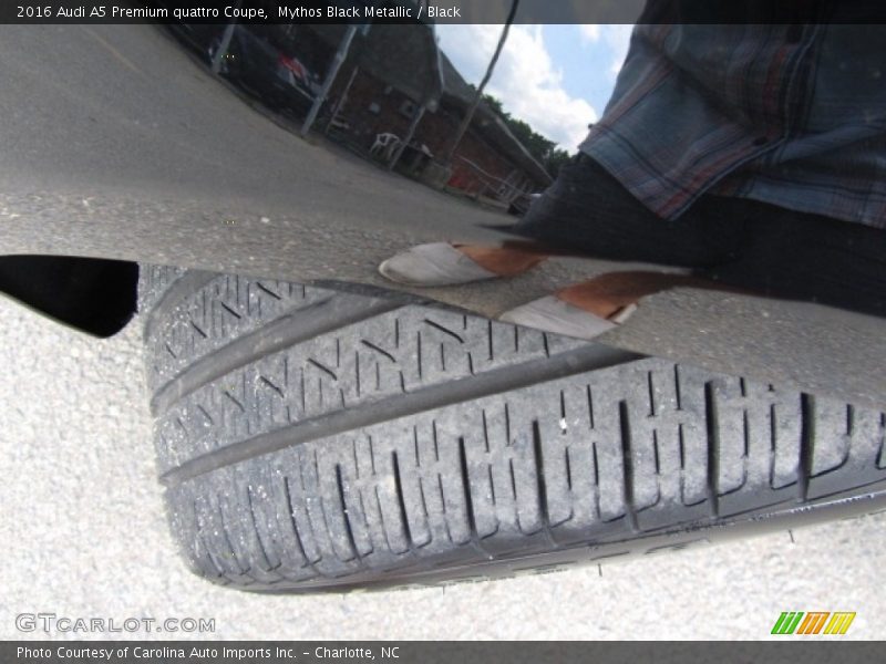 Mythos Black Metallic / Black 2016 Audi A5 Premium quattro Coupe