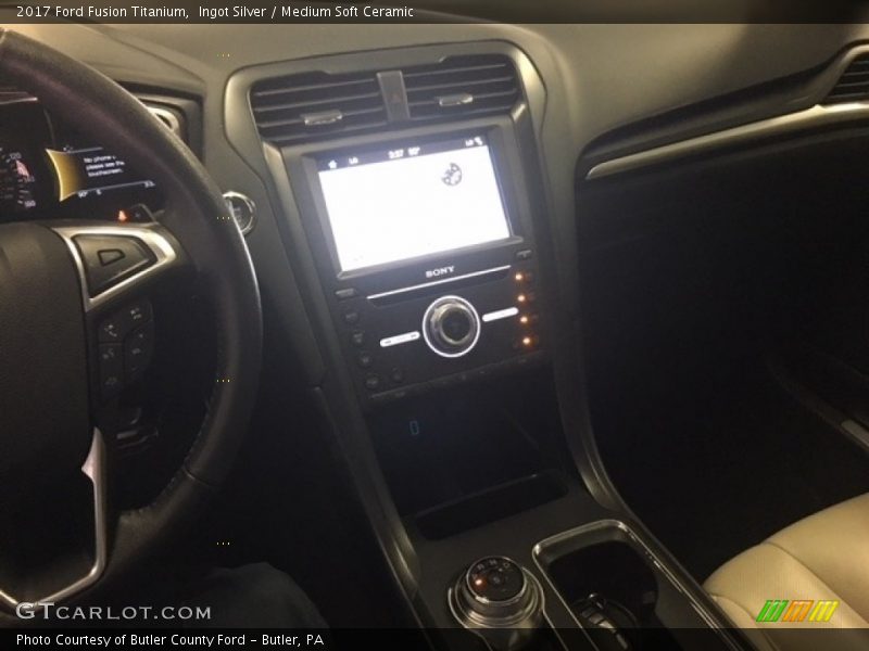 Ingot Silver / Medium Soft Ceramic 2017 Ford Fusion Titanium