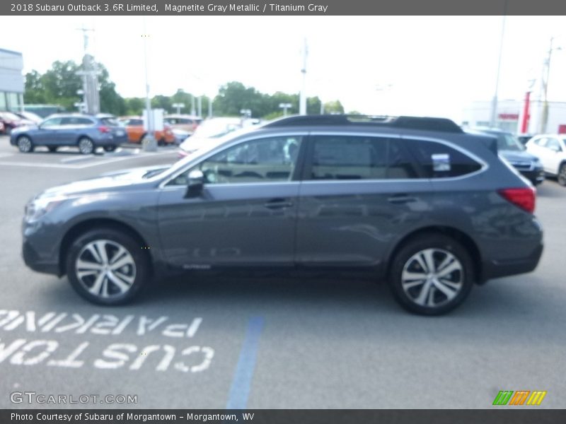 Magnetite Gray Metallic / Titanium Gray 2018 Subaru Outback 3.6R Limited
